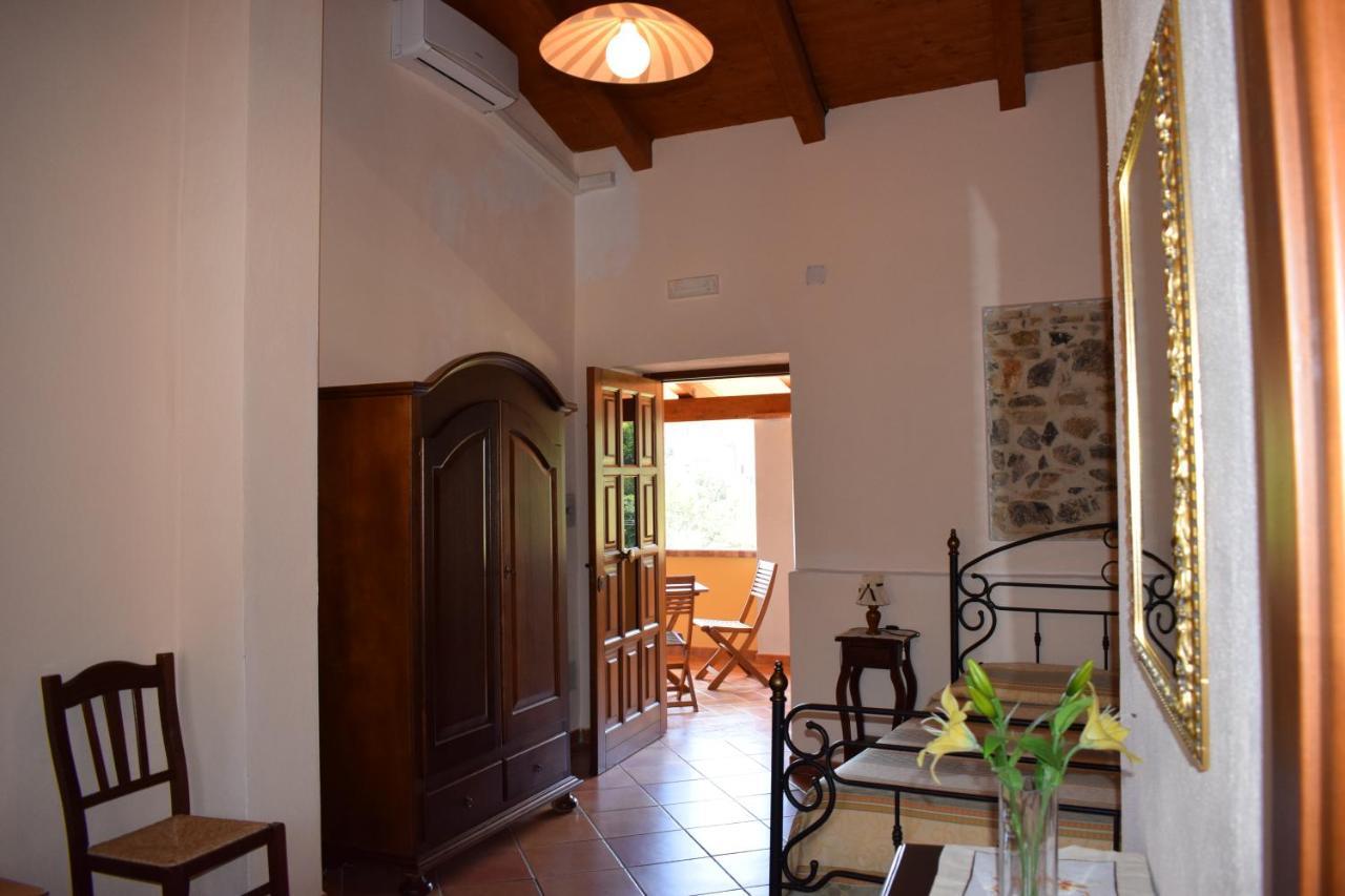 Country House B&B Antica Dimora Del Sole Camerota Bagian luar foto